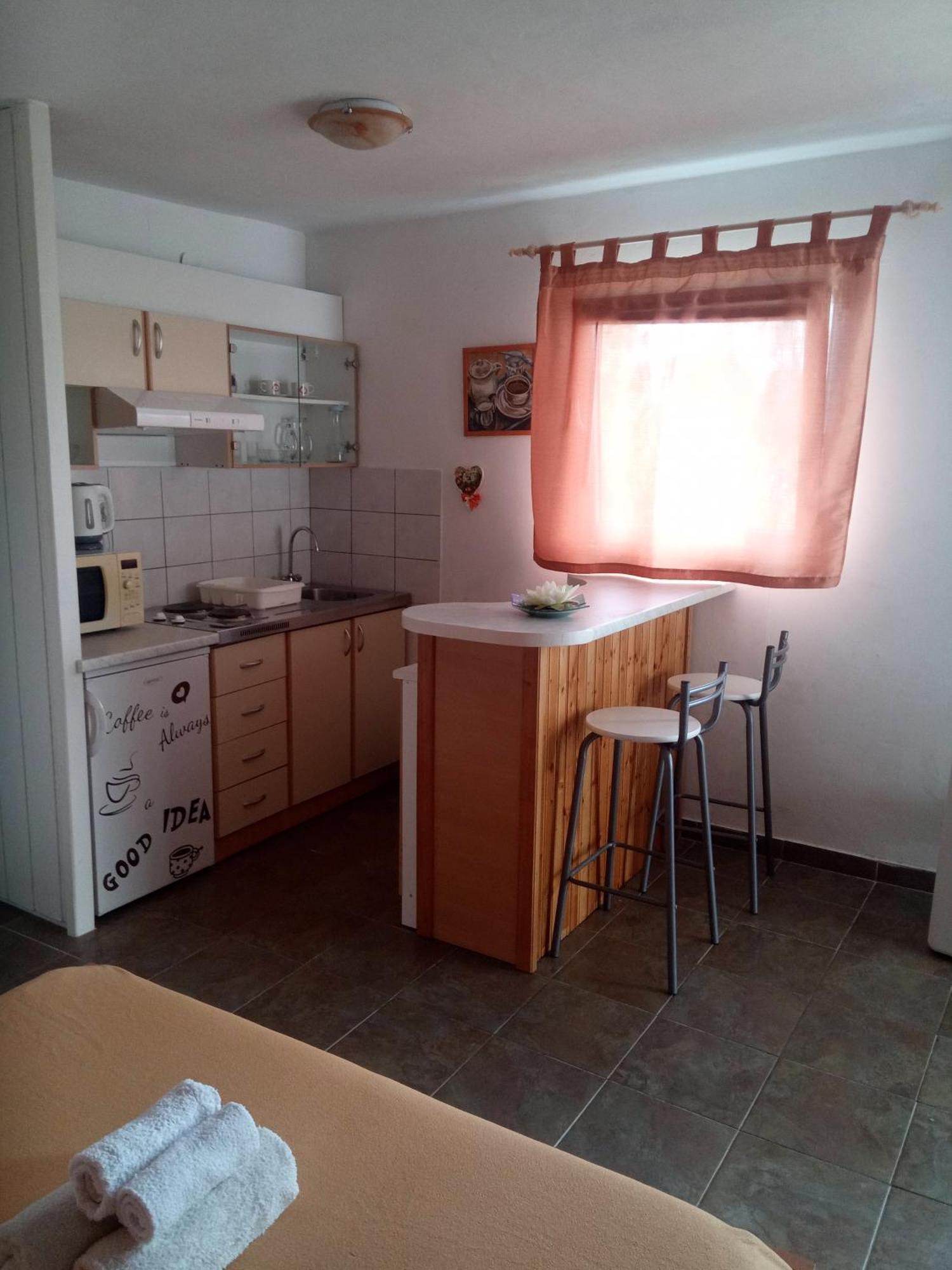 Apartman Iva Kuciste Exterior photo